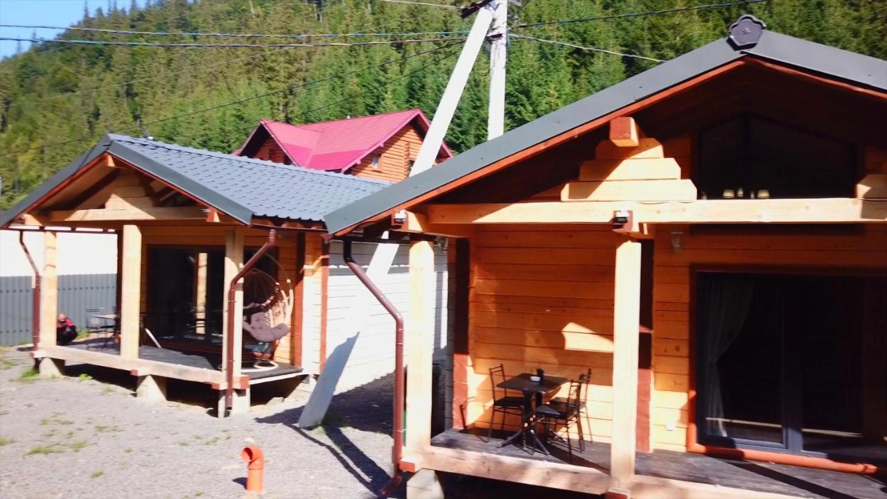 Hotel Berloga-Sinevir Synevyrsʼka Polyana Dış mekan fotoğraf