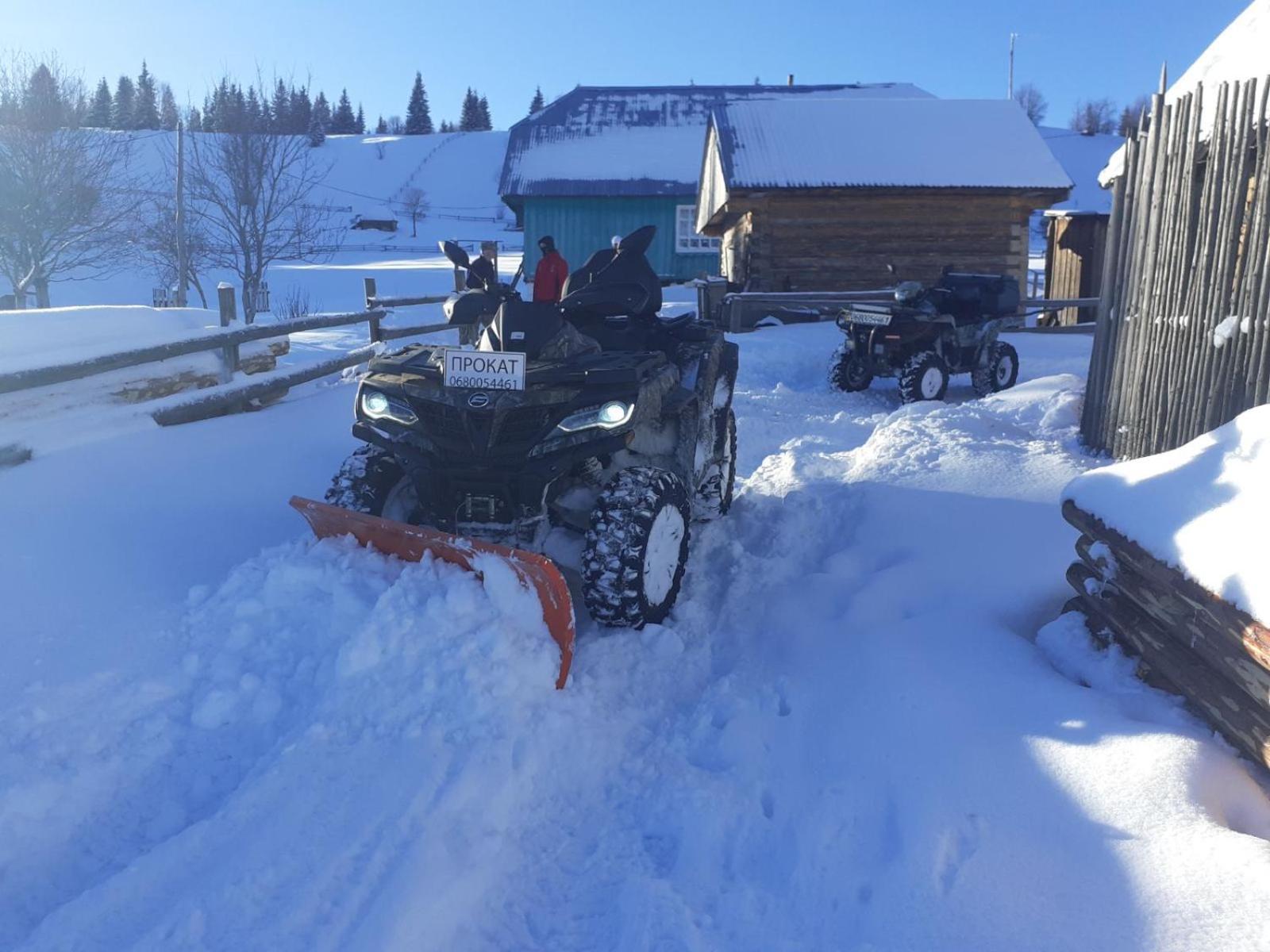 Hotel Berloga-Sinevir Synevyrsʼka Polyana Oda fotoğraf