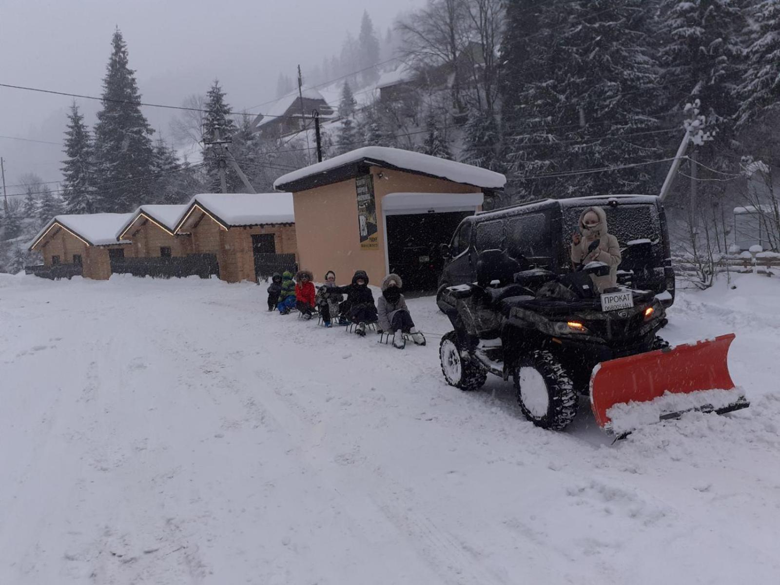Hotel Berloga-Sinevir Synevyrsʼka Polyana Oda fotoğraf